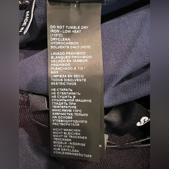 THE KOOPLES Navy blue joggers Large soldout
Technical material Elastic waist NWT - Picture 15 of 15